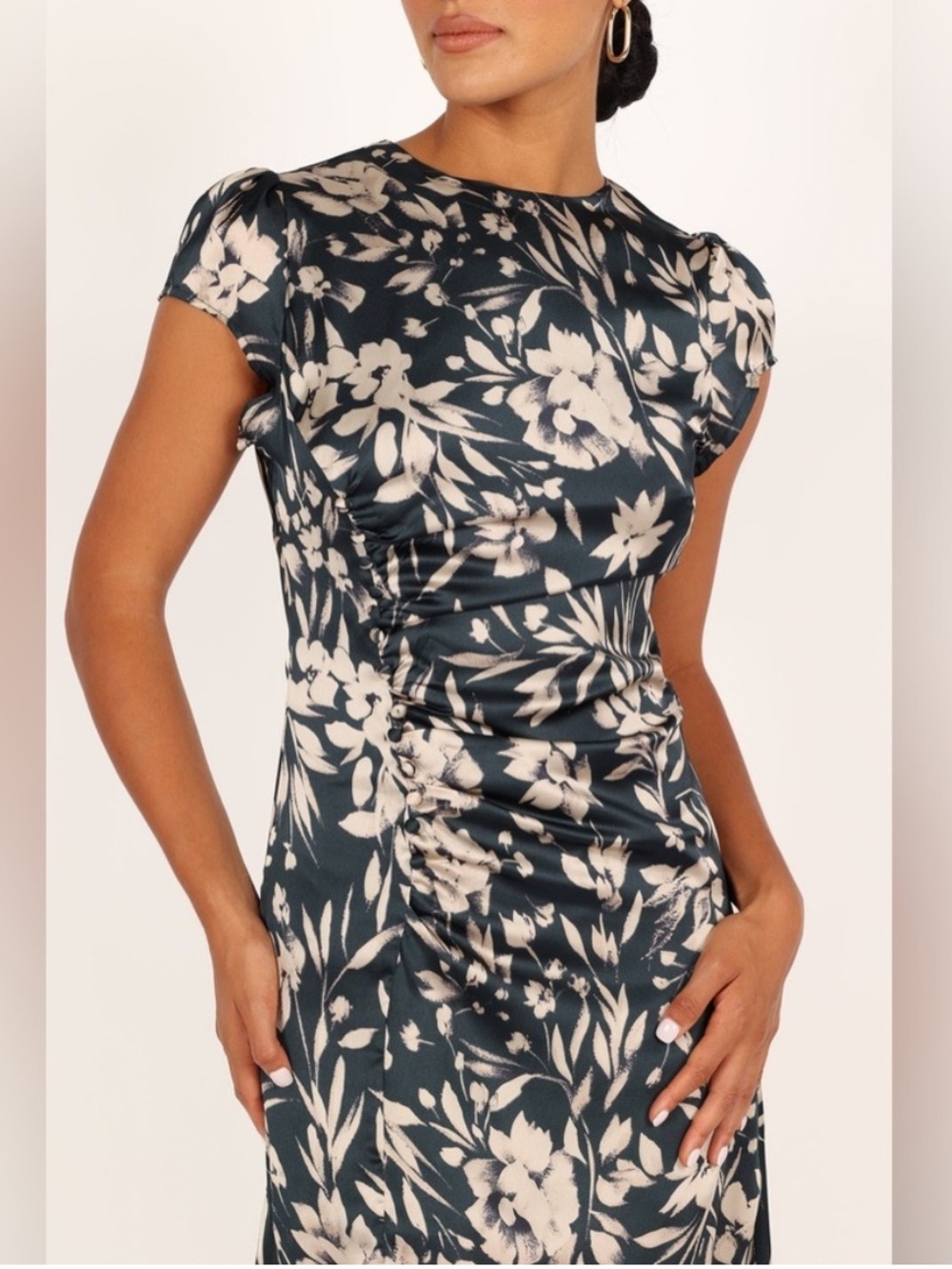 Petal + Pup Lisbeth Green Floral Midi Dress Women Size Medium - Picture 2 of 10